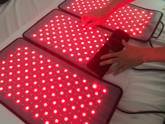 Perangkat fototerapi Led 660nm 810nm perangkat terapi lampu merah rumah PDT fisioterapi mat